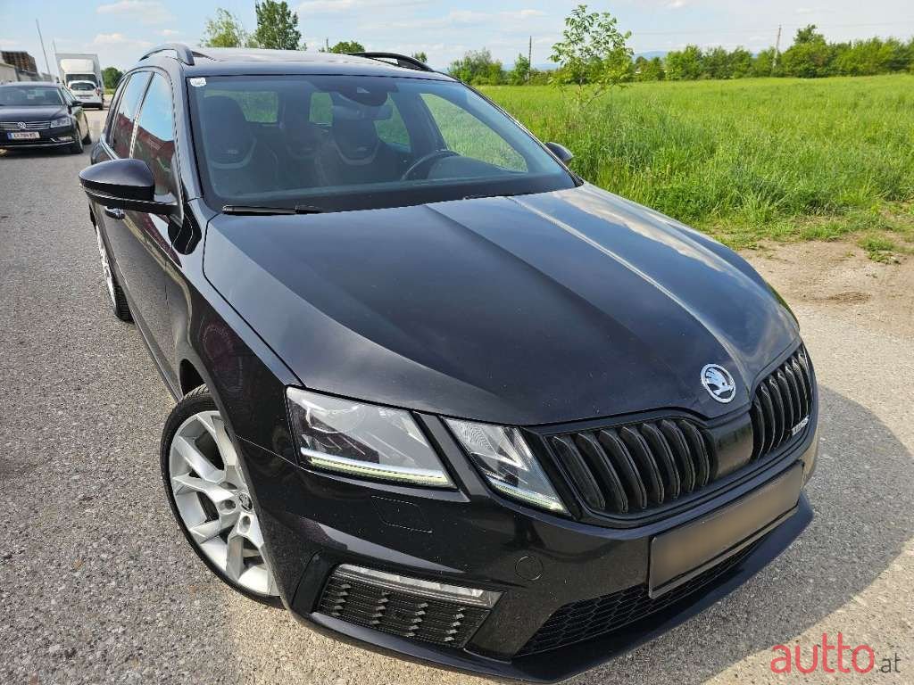 2018' Skoda Octavia photo #5