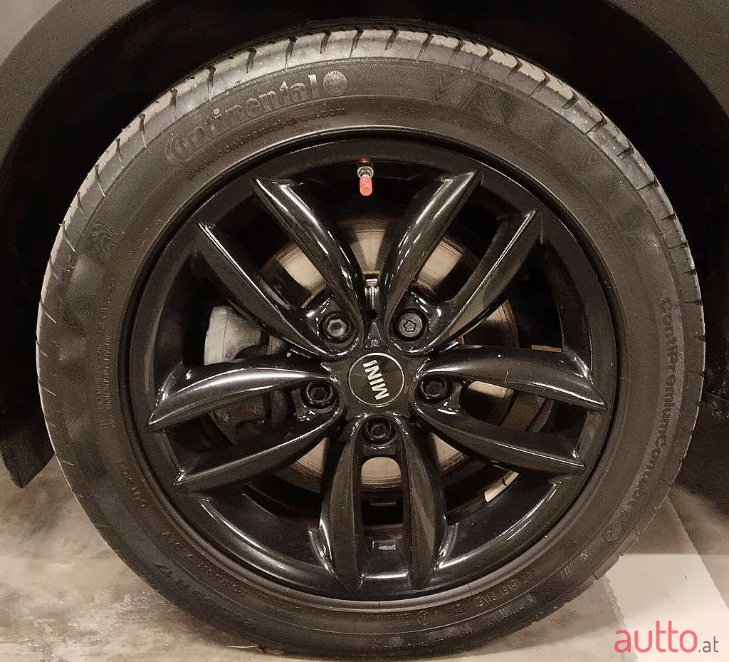 2016' MINI Countryman photo #4