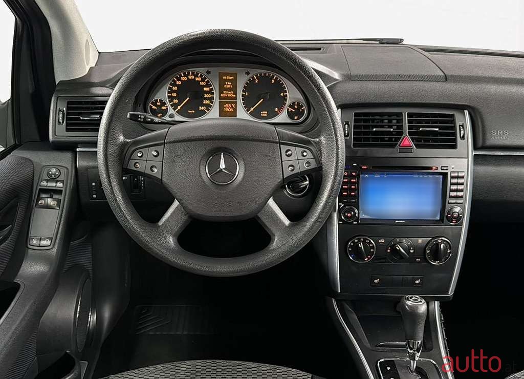 2010' Mercedes-Benz B-Klasse photo #6