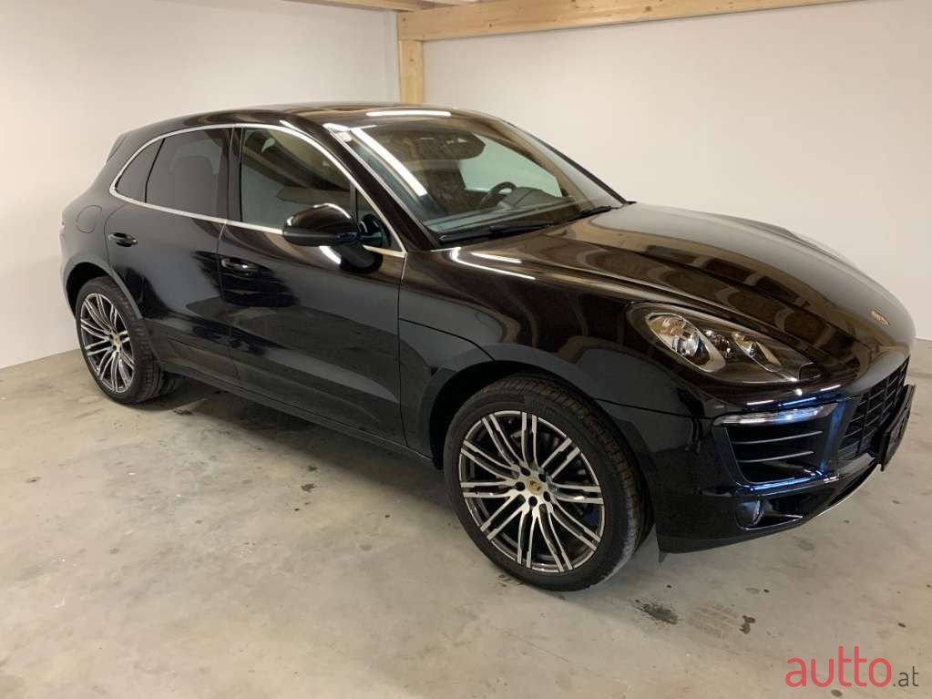 2014' Porsche Macan photo #3