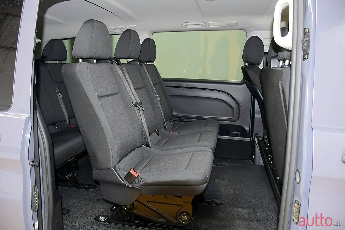 2020' Mercedes-Benz Vito photo #4