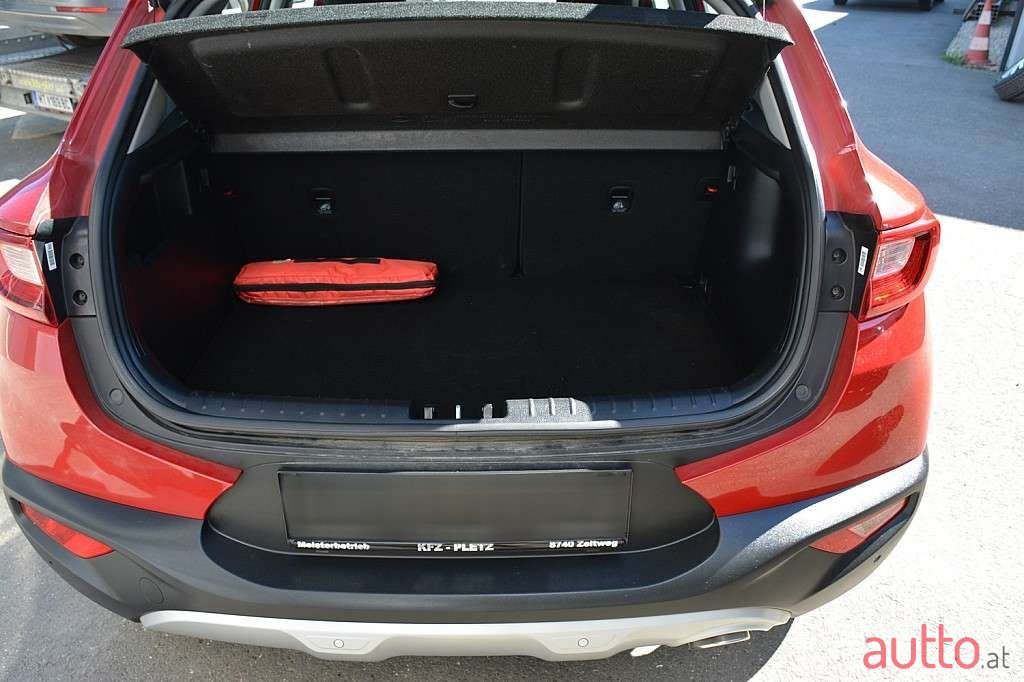 2017' Kia Stonic photo #6