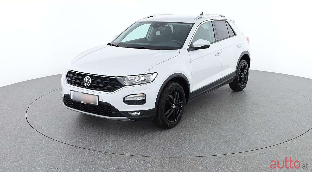 2020' Volkswagen T-Roc photo #1