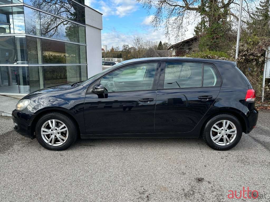 2012' Volkswagen Golf photo #3