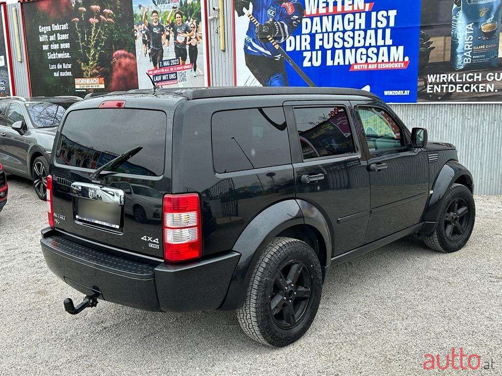 2009' Dodge Nitro photo #6