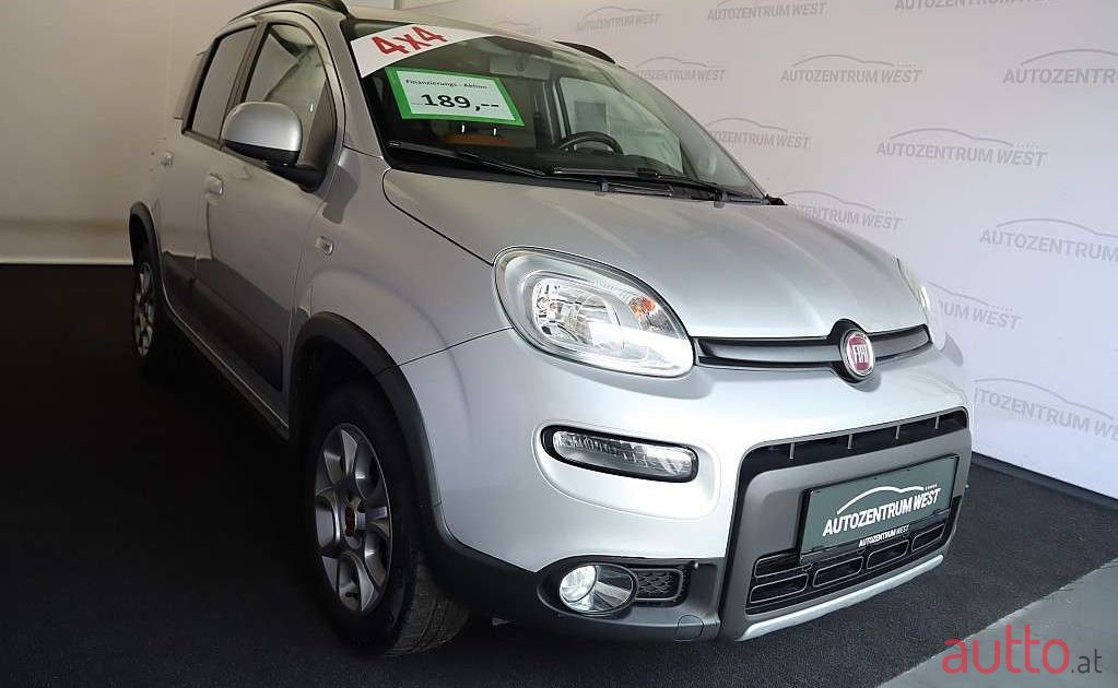 2014' Fiat Panda photo #3