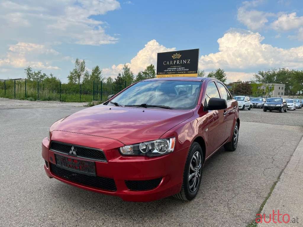 2010' Mitsubishi Lancer photo #1