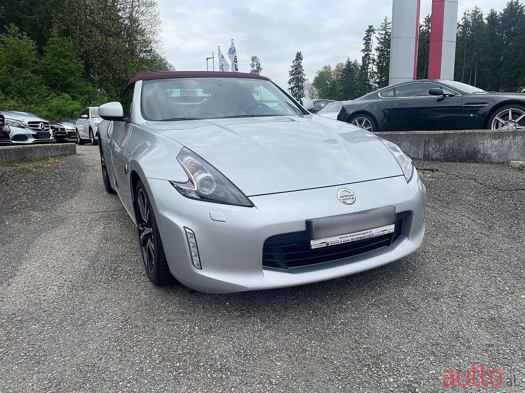 2019' Nissan 370Z photo #5