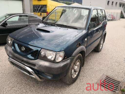 2000' Nissan Terrano photo #6