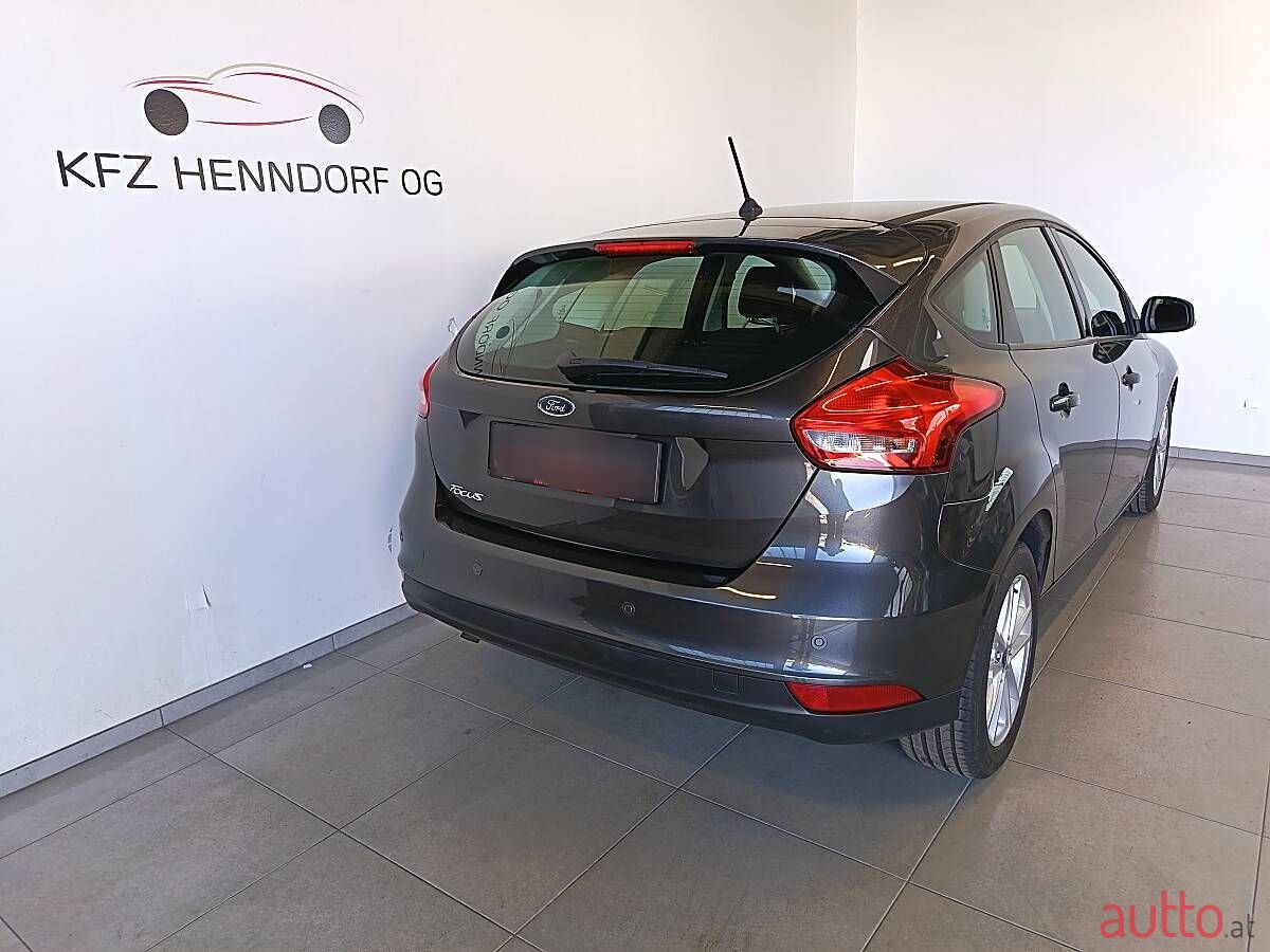 2018' Ford Focus photo #6