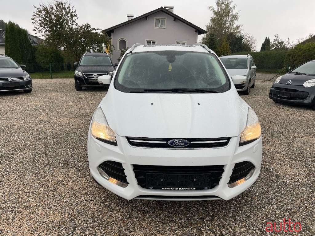 2014' Ford Kuga photo #2