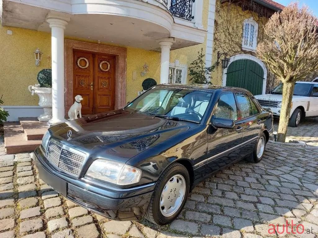 1997' Mercedes-Benz C-Klasse photo #2