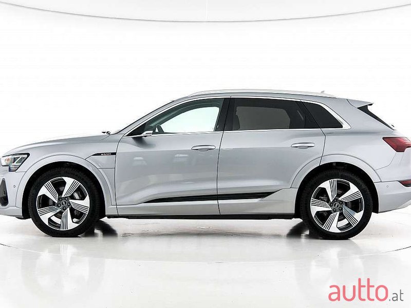 2020' Audi e-tron photo #3