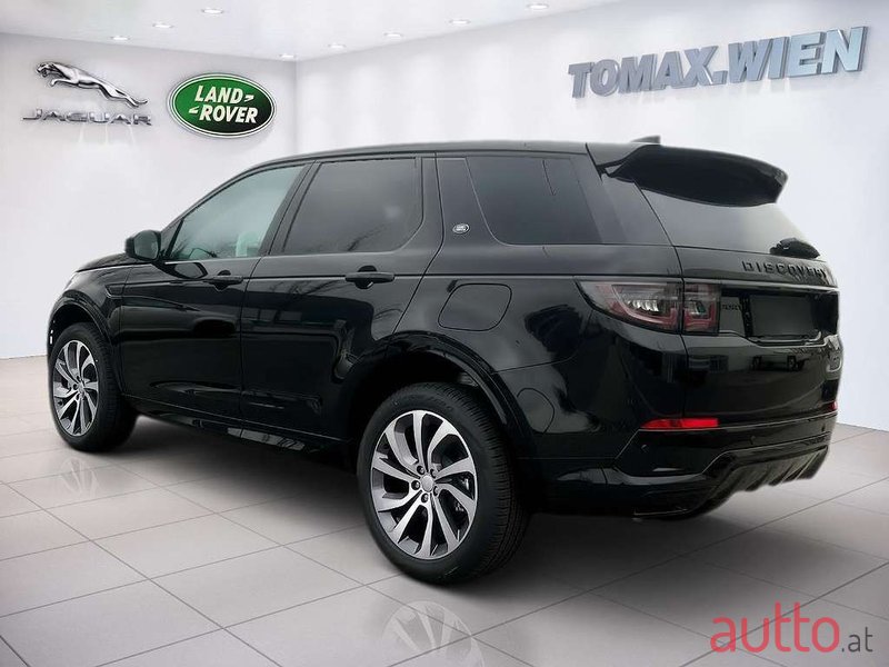 2024' Land Rover Discovery Sport photo #6