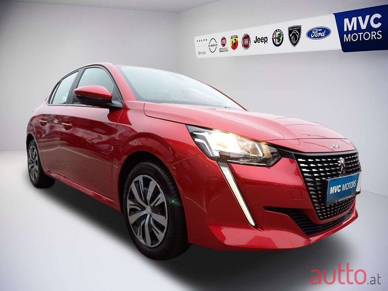 2020' Peugeot 208 photo #2