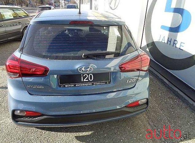 2019' Hyundai i20 photo #1
