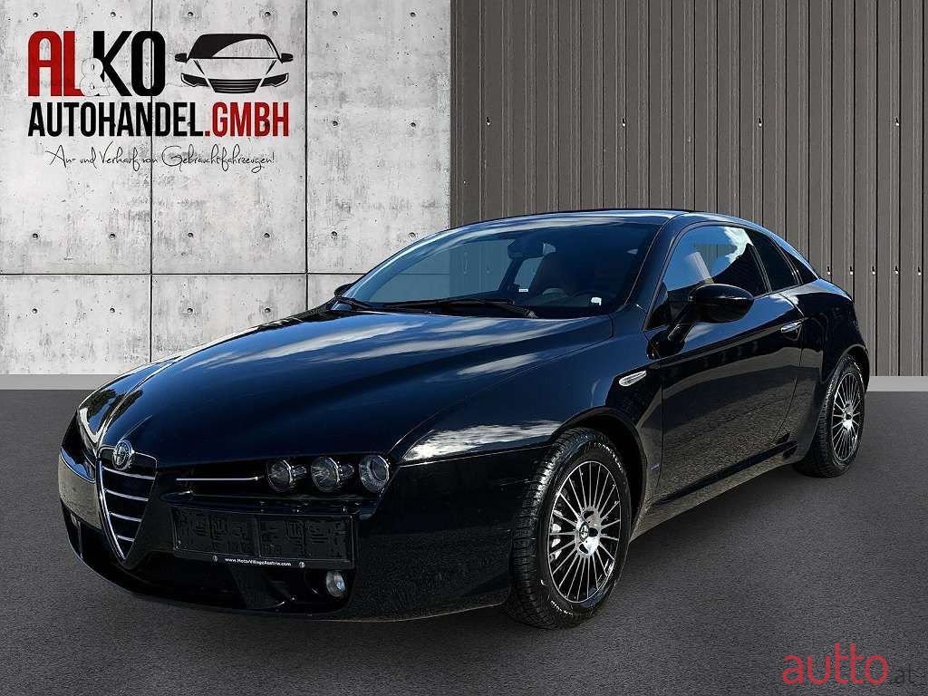 2009' Alfa Romeo Brera photo #1