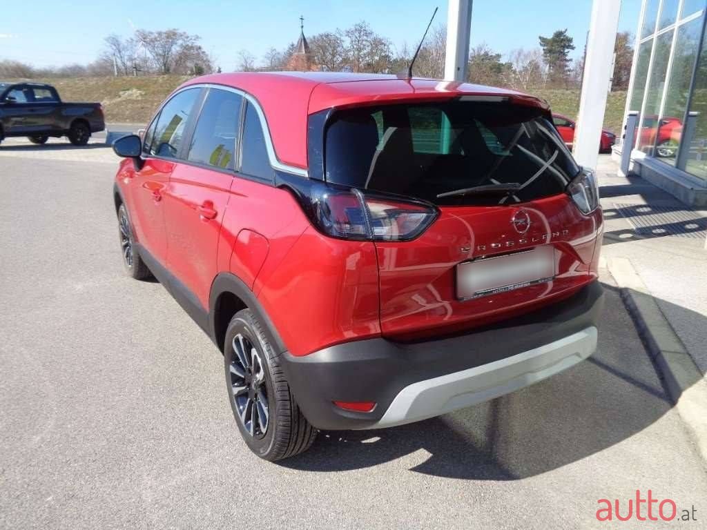 2023' Opel Crossland photo #3
