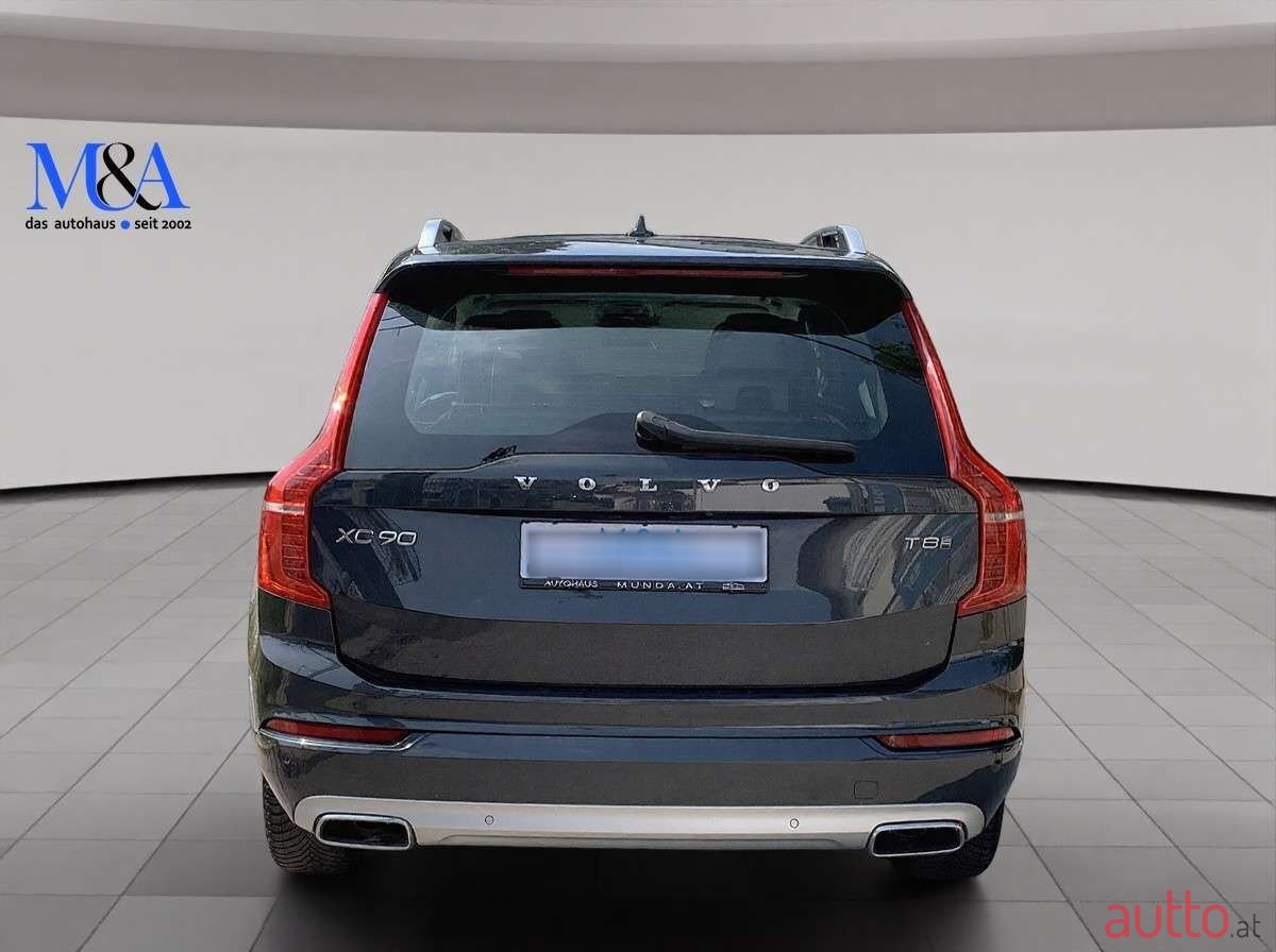 2019' Volvo XC90 photo #6