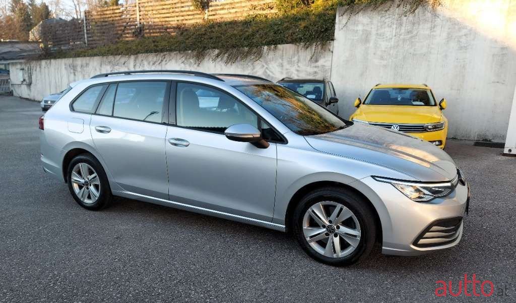 2021' Volkswagen Golf photo #4