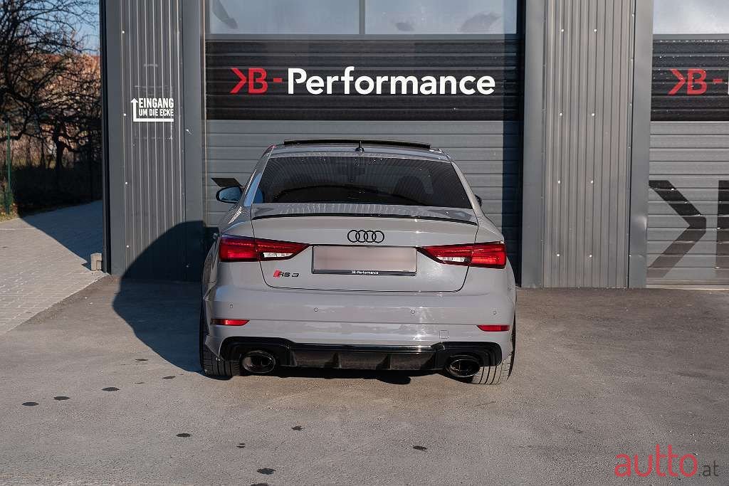 2019' Audi A3 photo #5