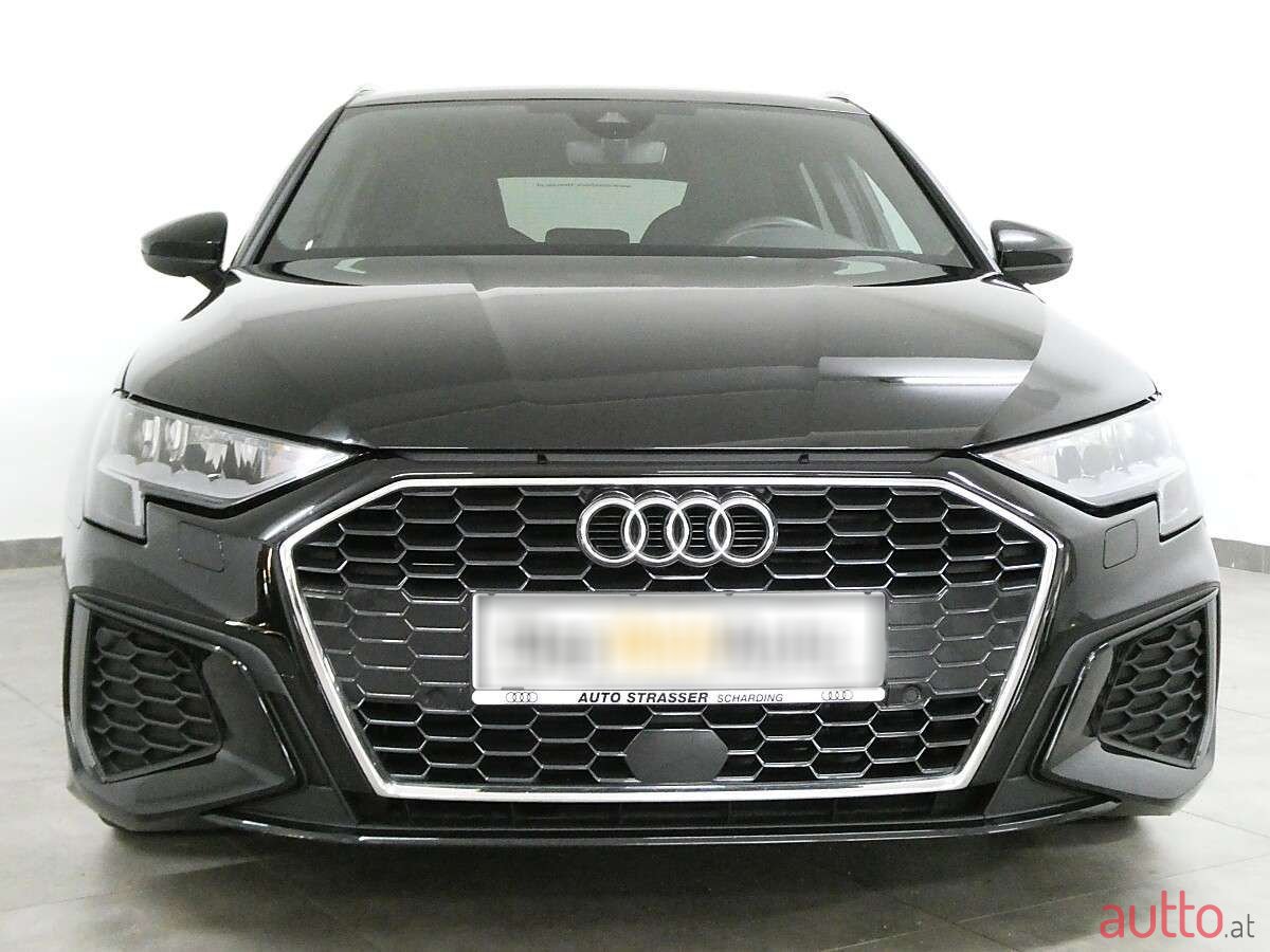 2023' Audi A3 photo #2