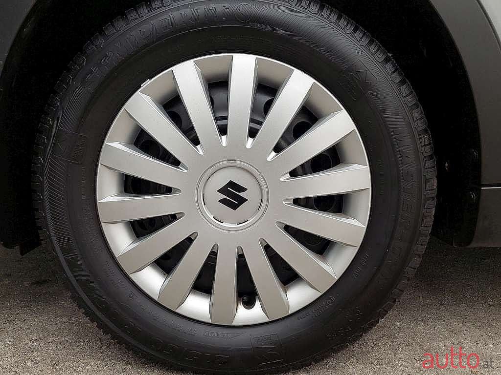 2018' Suzuki SX4 photo #6