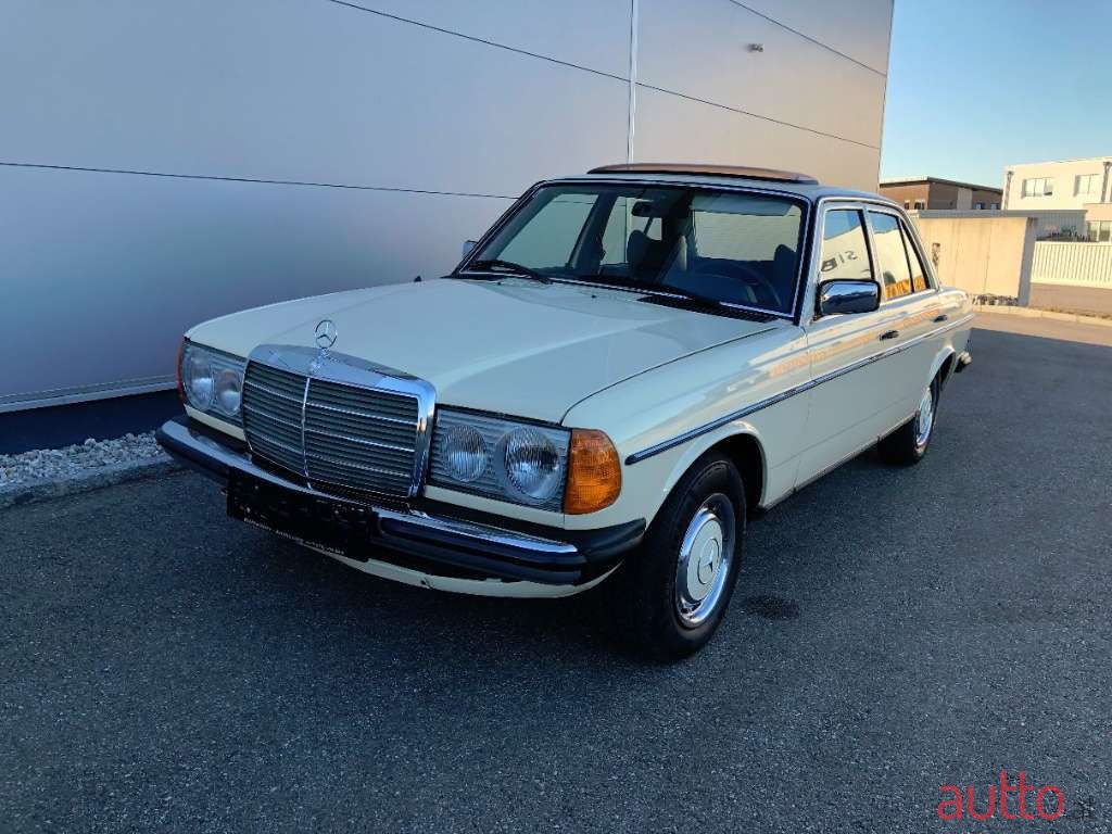 1978' Mercedes-Benz E-Klasse photo #1
