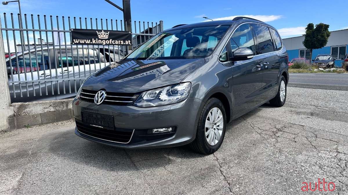 2015' Volkswagen Sharan photo #1