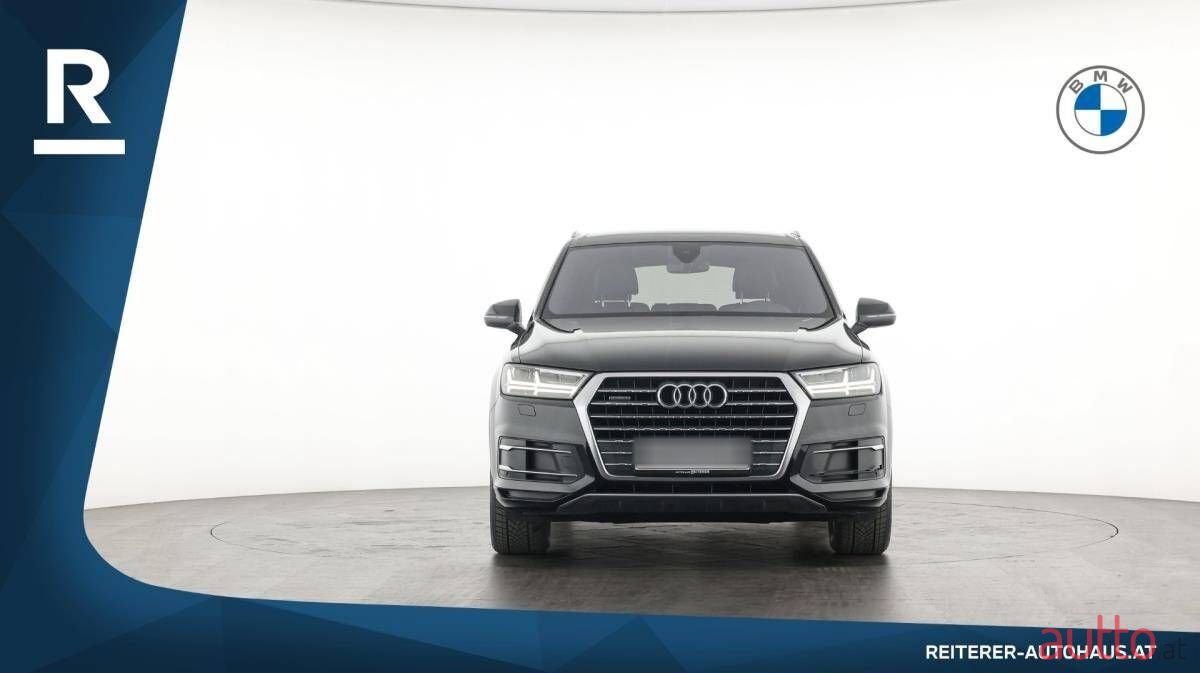 2016' Audi Q7 photo #2