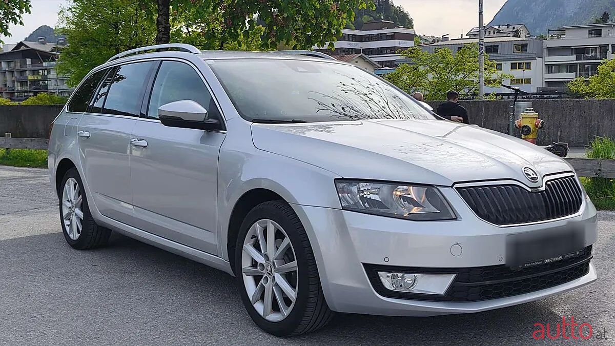 2015' Skoda Octavia photo #1