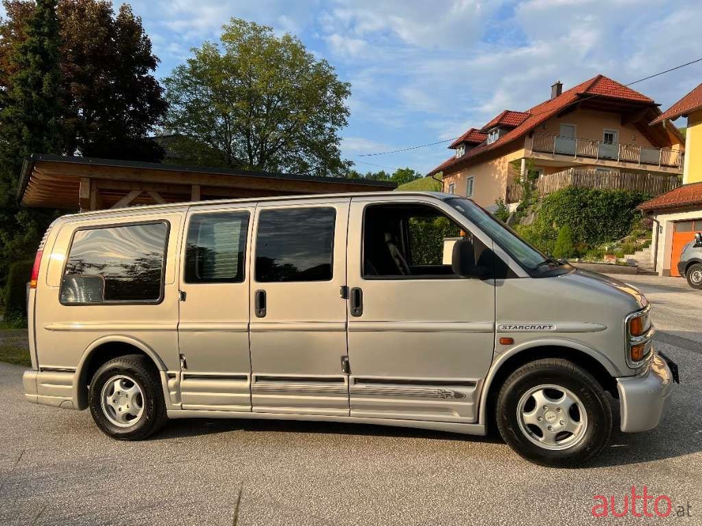 2000' Chevrolet Starcraft photo #4