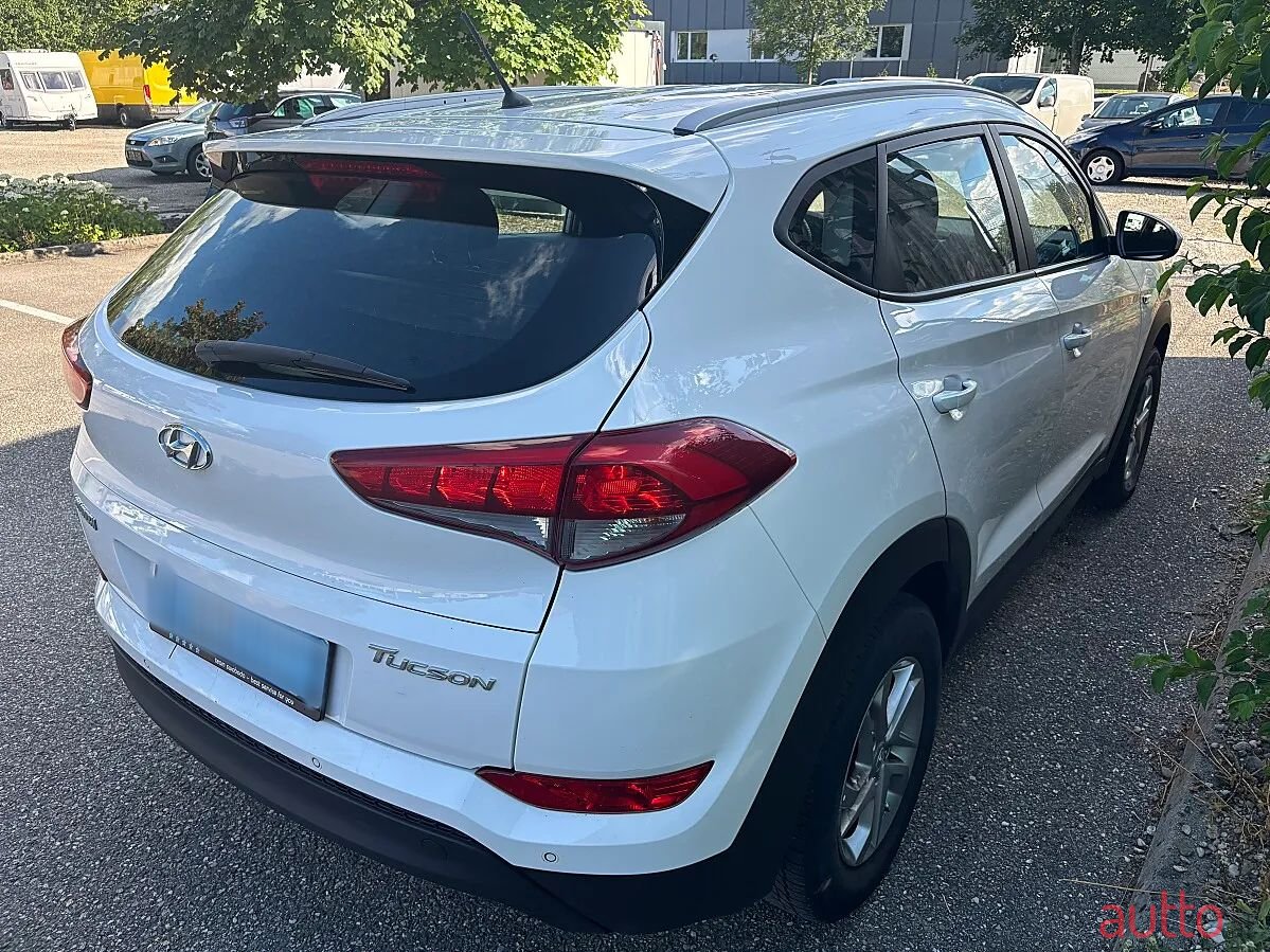 2016' Hyundai Tucson photo #6