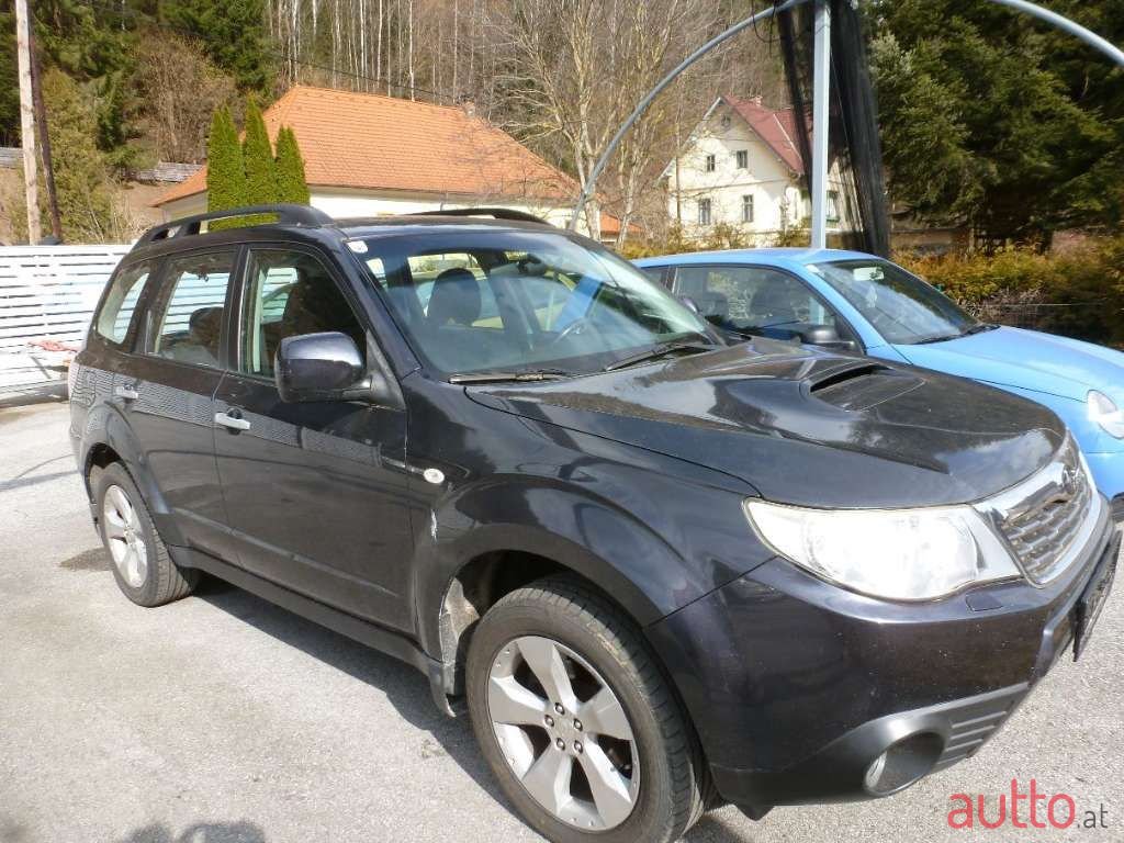 2010' Subaru Forester photo #1