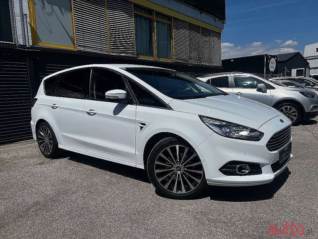 2018' Ford S-Max photo #5