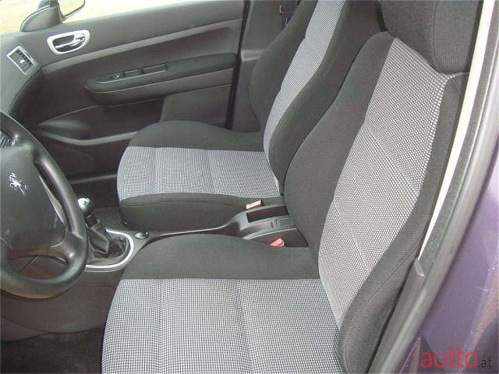2005' Peugeot 307 photo #4