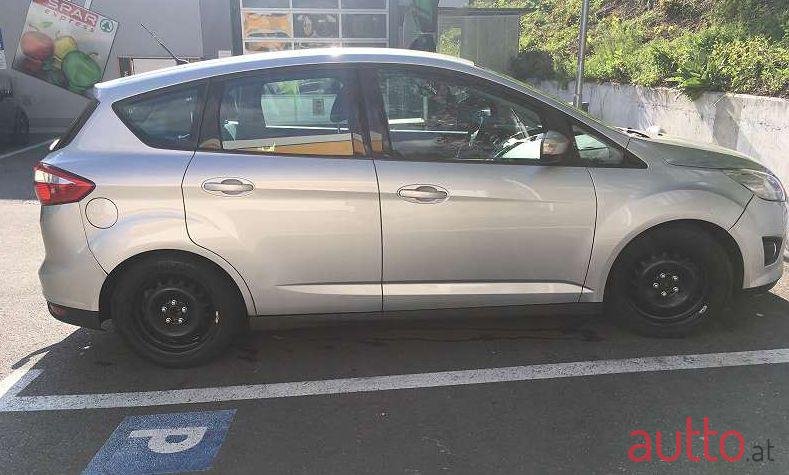 2012' Ford C-MAX photo #2