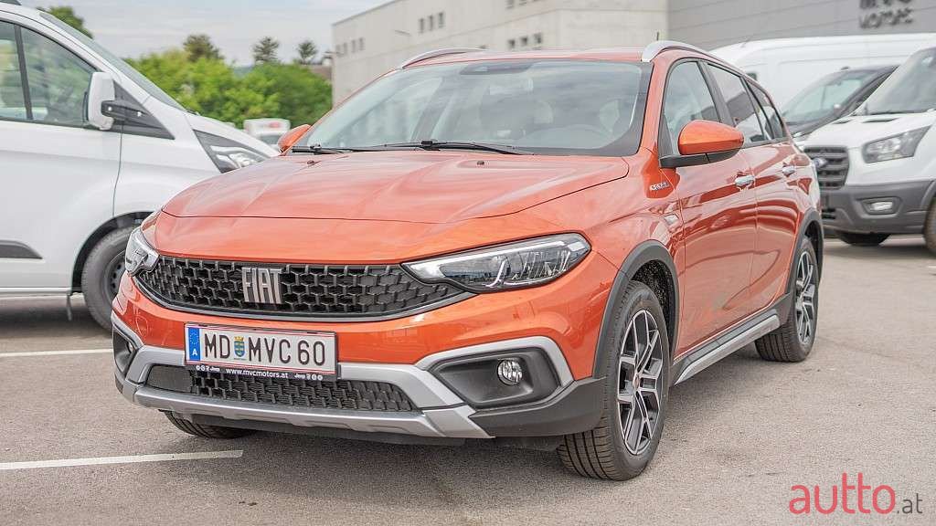 2022' Fiat Tipo photo #1