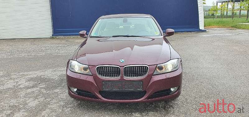 2009' BMW 3Er-Reihe photo #2