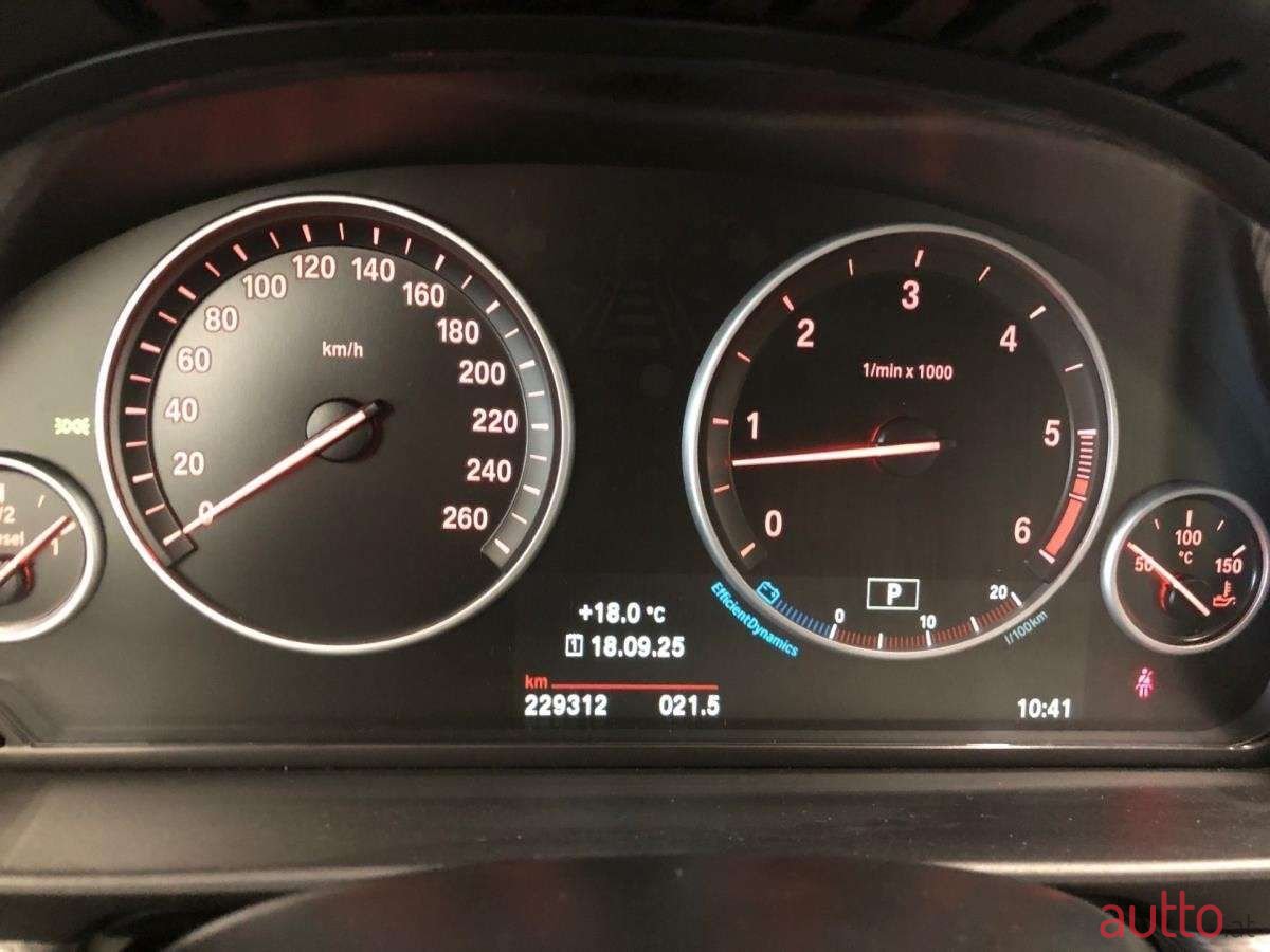 2016' BMW 5Er-Reihe photo #4