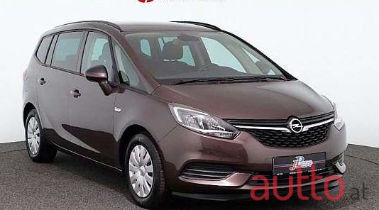 2017' Opel Zafira photo #1
