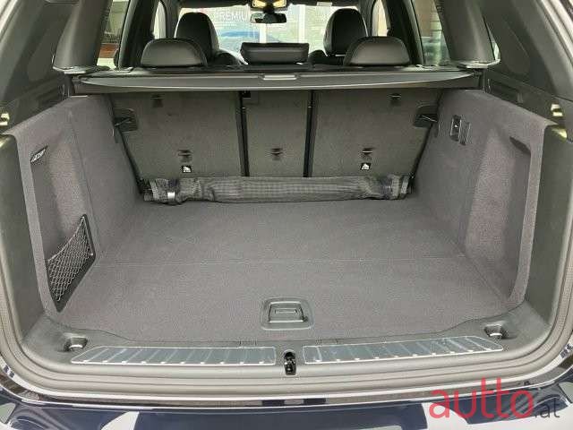 2024' BMW iX3 photo #2