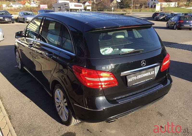 2012' Mercedes-Benz B-Klasse photo #2