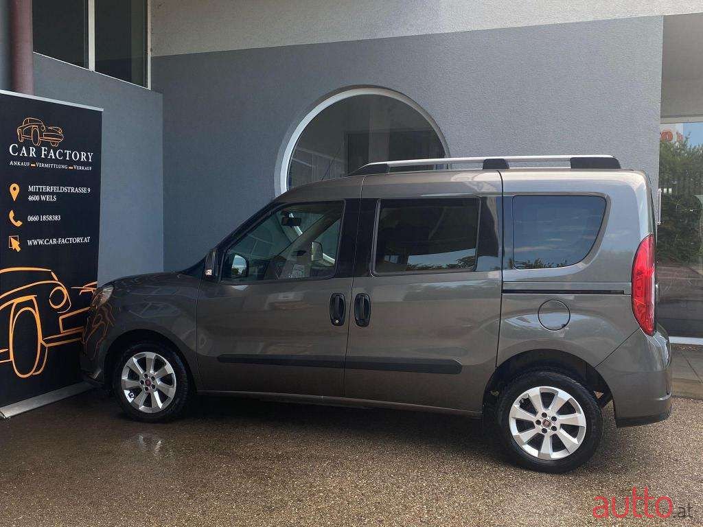 2015' Fiat Doblo photo #6
