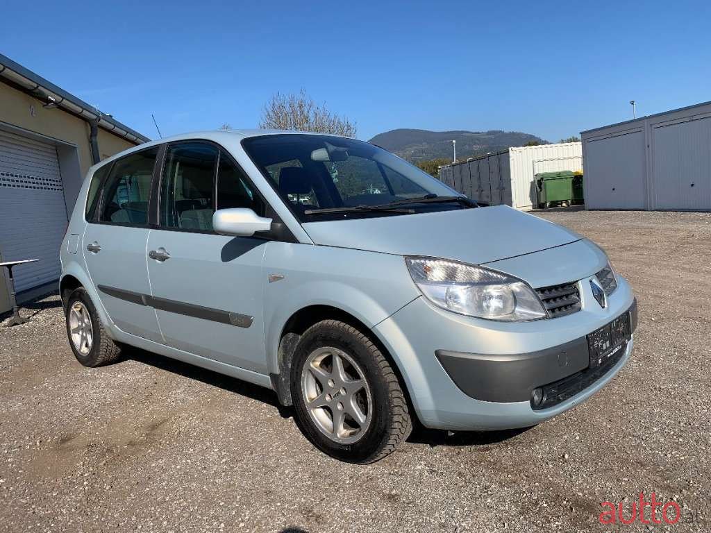 2004' Renault Scenic photo #5