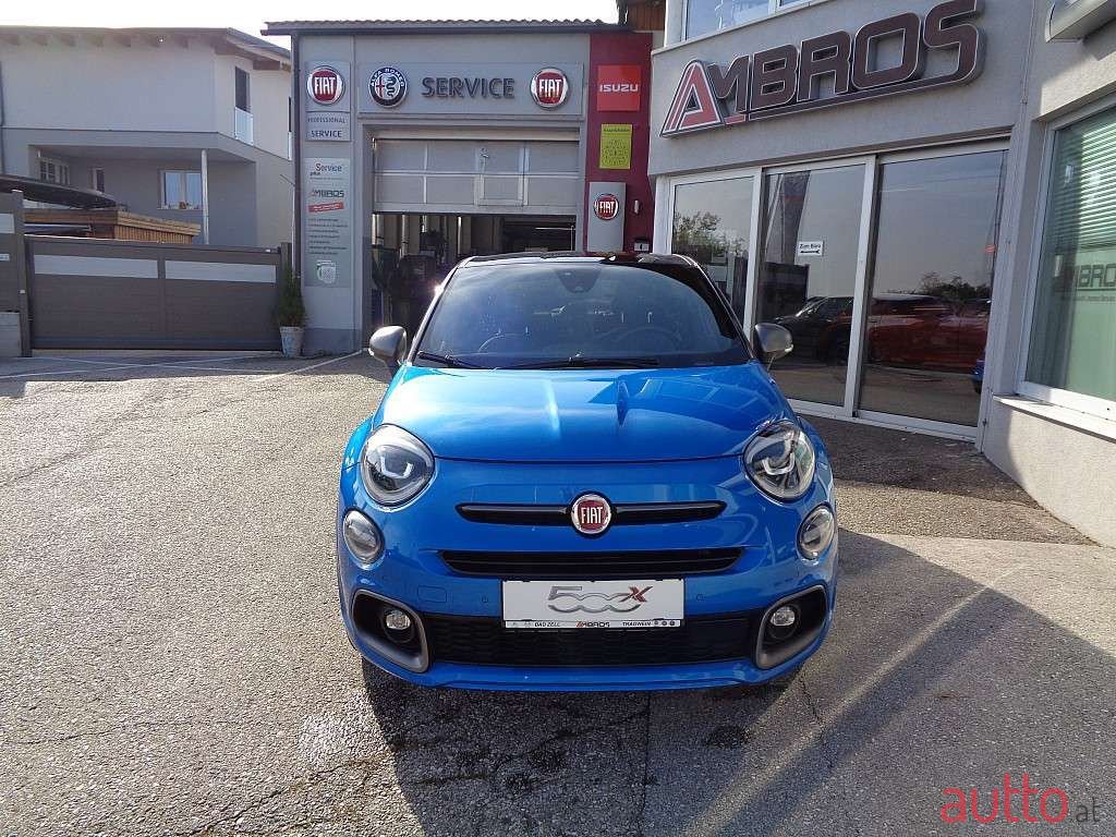 2021' Fiat 500X photo #2