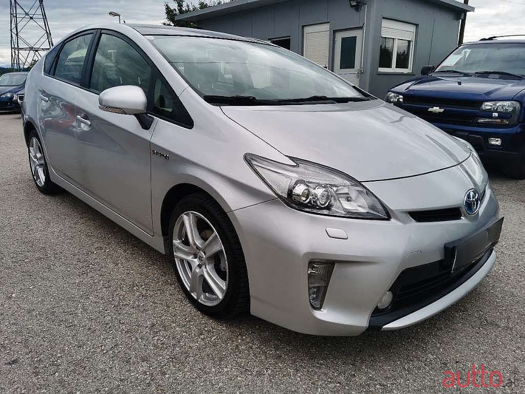 2014' Toyota Prius photo #1