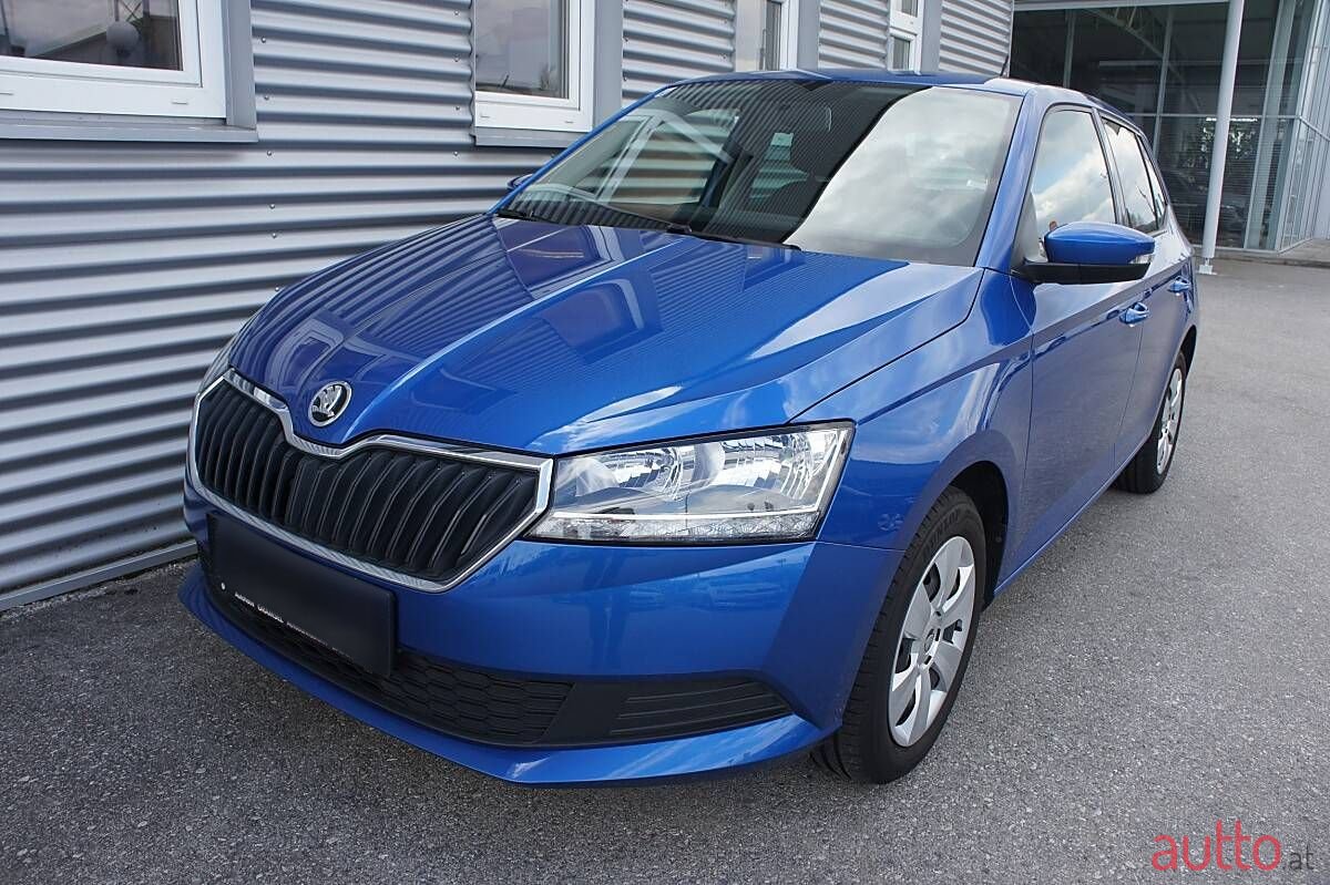 2020' Skoda Fabia photo #1