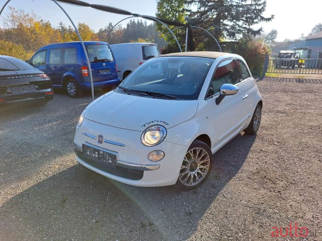 2011' Fiat 500C photo #3