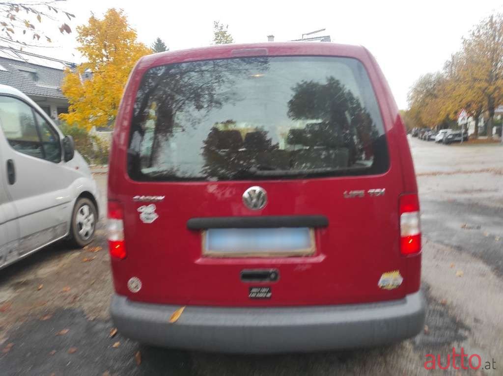 2010' Volkswagen Caddy photo #6